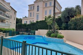 HENRI CAMILLE REAL ESTATE -Beautiful one bedroom swimming pool and parking - 0