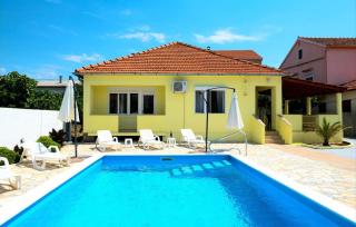 Family friendly house with a swimming pool Sukosan, Zadar - 19564 - 9