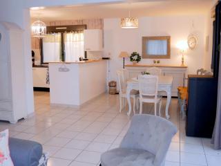 Holiday Home in Le Vougot by Sandy Beach - 8