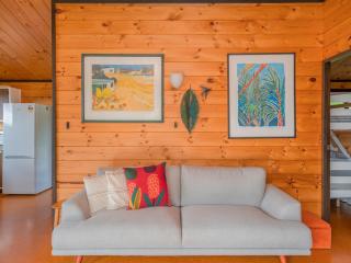 Beach Lovers Bach - Hahei Holiday Home - 8