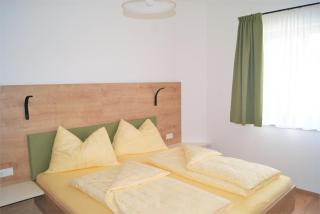 Rollstuhlfreundliche Ferienwohnung in ruhiger Lage- Panorama Terrasse, 2 SZ - Pöllauberg - 9