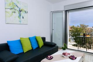 Luxury Lake View - 3