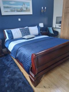 Tess's Guest House R95K6N1 This Property is unsuitable for children under 12 years old - 6