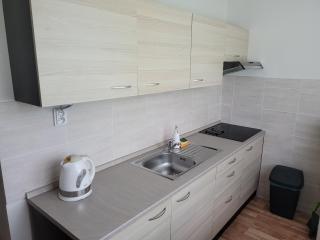 APARTMÁN ROŽŇAVA city & parking - 7