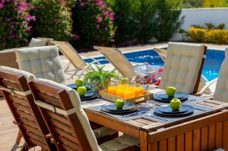 Napa Bay View Villa - 4