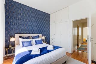 Luxurious Townhome with River View by LovelyStay - 9