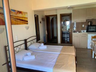 DIOLKOS APARTEMENT - Nea Roda - 6