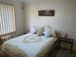 The Junction Estate COOL CALM COZY A Home N Host Property - Wallerawang - 7