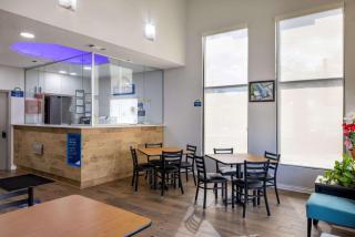 Days Inn by Wyndham Jackson - Jackson - 2
