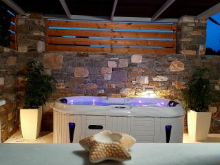 Blue View Villa Apartment #3 With Jacuzzi - 6