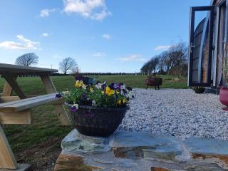 Hornbeam Eco Cabin - Sleeps 2 - Valley View - Launceston - 3