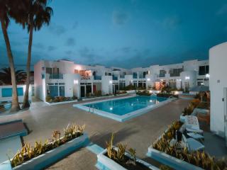 BLU - Puerto del Carmen - 1