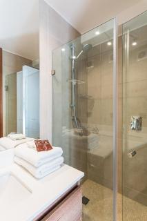 Uptown Eclectic 1BR W/ Wifi, Pool, Parking & Metro - Santiago - 1