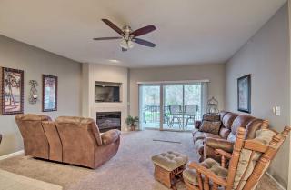 Spacious Lakefront Condo with Views in Camdenton! - Camdenton - 5