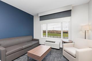 Holiday Inn Express Kansas City North Parkville by IHG - Parkville - 4