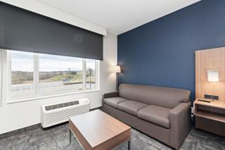 Holiday Inn Express Kansas City North Parkville by IHG - Parkville - 3