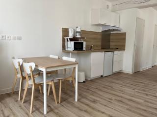 Appart'hôtel La Suze sur Sarthe - La Suze-sur-Sarthe - 9