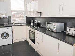 10 Carmen Sylva Road - Llandudno - 3