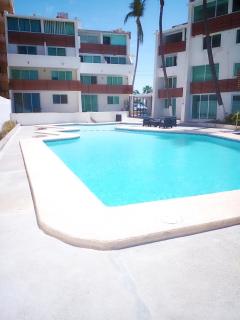 Marina del Sol Resort Condo directly on the Ocean 102 - Mazatlán - 8