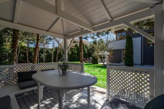 Serenity Villa Prague with Garden and Jacuzzi - 3