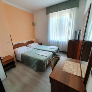HOTEL PERLA - Massa Lombarda - 4