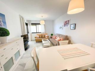 SEAFRONT Apartment with Direct Access to the BEACH - Torremolinos - 7