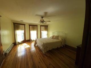 BaseCampWV-Durbin. Spacious 4 bedroom house w/yard - Durbin - 9