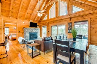 Canoe Landing - Maggie Valley - 5
