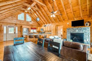 Canoe Landing - Maggie Valley - 4
