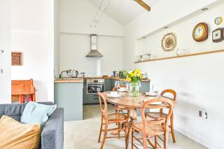Cosy Rural Barn with Private Garden & Forest - The Cart Barn - Tavistock - 7