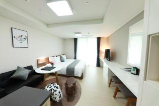 Geoje Leein Stay Hotel - Geoje - 9
