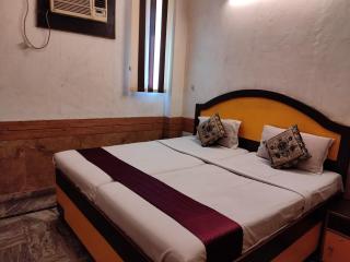 SHRADDHA HOTEL - Aligarh - 2