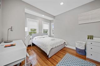 Sunny 4bd 2bth Apt In Somerville - Somerville - 6