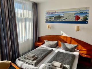 Hotel-Pension "Petridamm" - Rostock - 6