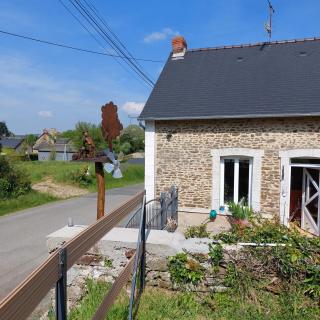 La lavandiere - La Chapelle-au-Riboul - 3