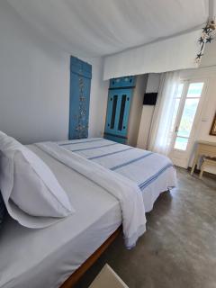 Amfitriti Serifos - Livadion - 3