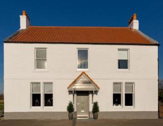 19th Century Luxury Lodge with Hot-Tub - Musselburgh - 0
