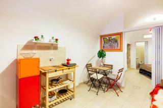 Charming Apartment in Bari's City Centre - 50 m² - Parking - Bari - 7