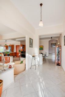 Villa Rosemagnolia, pool 35m2, in green, gardens, full sun close to everything - Ayiá - 3