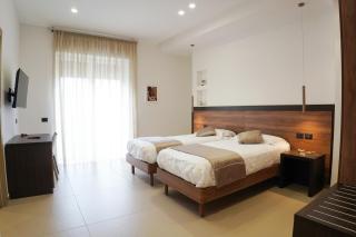 Villa Mafalda B&B - Frattamaggiore - 5