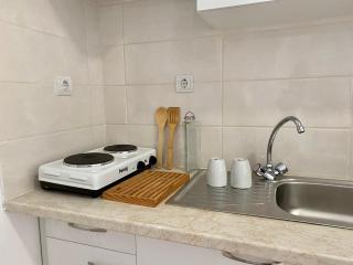 Bright & Spacious Apartment in Kos Town, Near the Beach - No 3 - 3