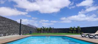 Villa Geneva - Relax y diversión - Playa Blanca - 7