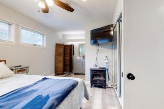 Sea Colony --- 5001 Woodland View - 1