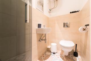 Light Studio Apartment - 3