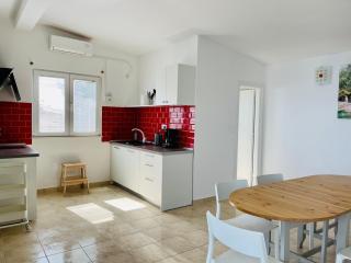 Rocksea Apartments - 4