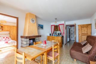 Apartment with Balcony and View - Le Grand-Bornand - 8