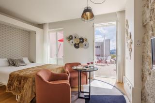 The Downtown Charming Apartments - 2