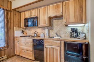 Ski House 148 - Meredith Lodging - Bend - 5