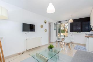 CASITA con jardin, BBQ, wifi, Centro y PLAYA - Empuriabrava - 9