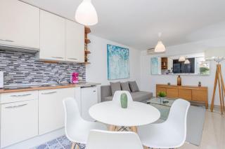 CASITA con jardin, BBQ, wifi, Centro y PLAYA - Empuriabrava - 2